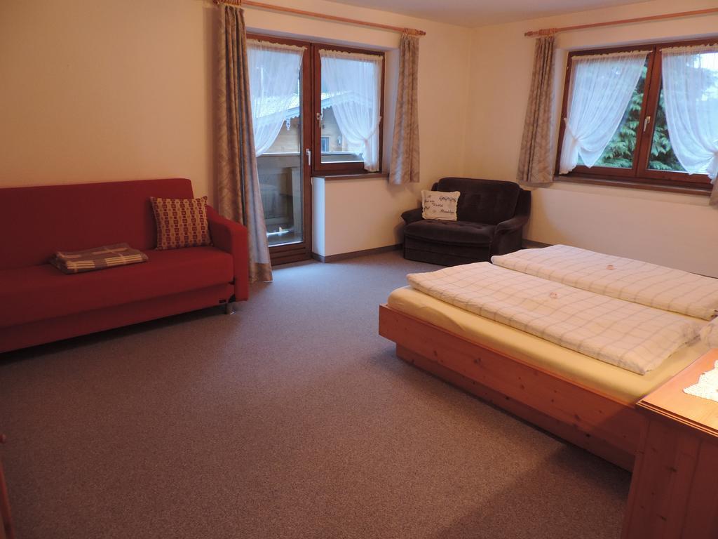 Ferienwohnung Johann Niedermoser Fieberbrunn Rum bild