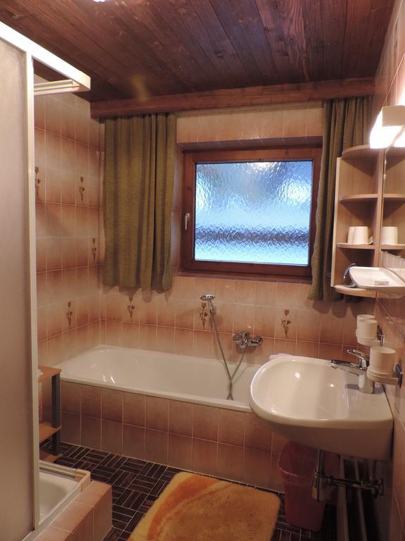 Ferienwohnung Johann Niedermoser Fieberbrunn Rum bild